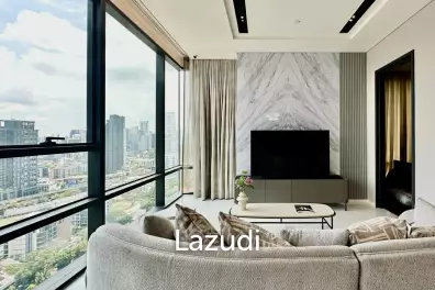 Luxurious 2-Bed Freehold Condo in Bangkok