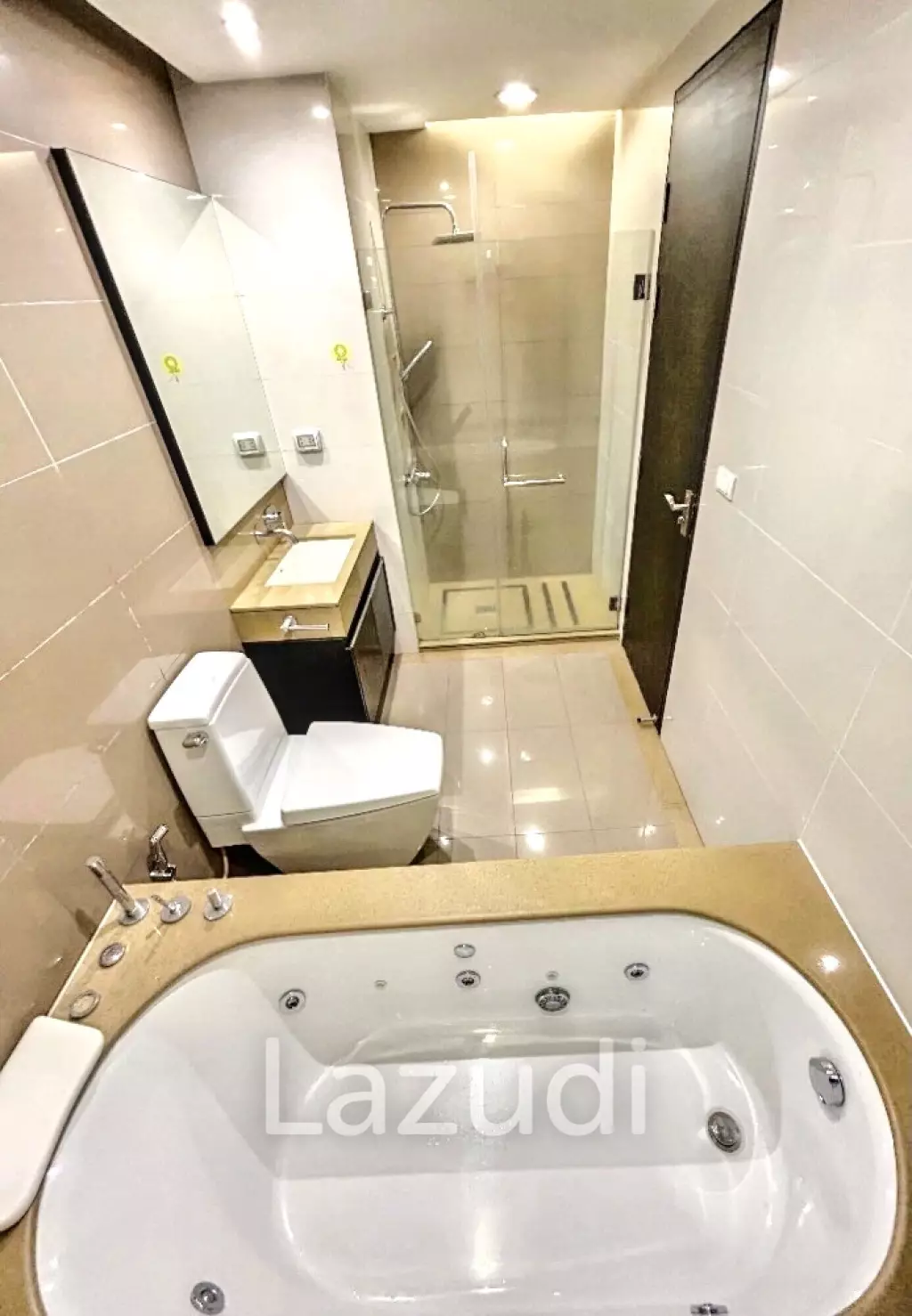 1 Bed 1 Bath 48 SQ.M The Address Pathumwan