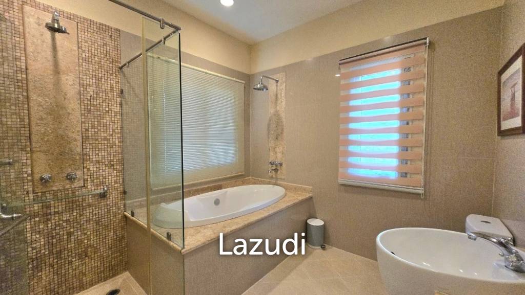 3 Beds 3 Baths 281 SQ.M. Silk Road Place