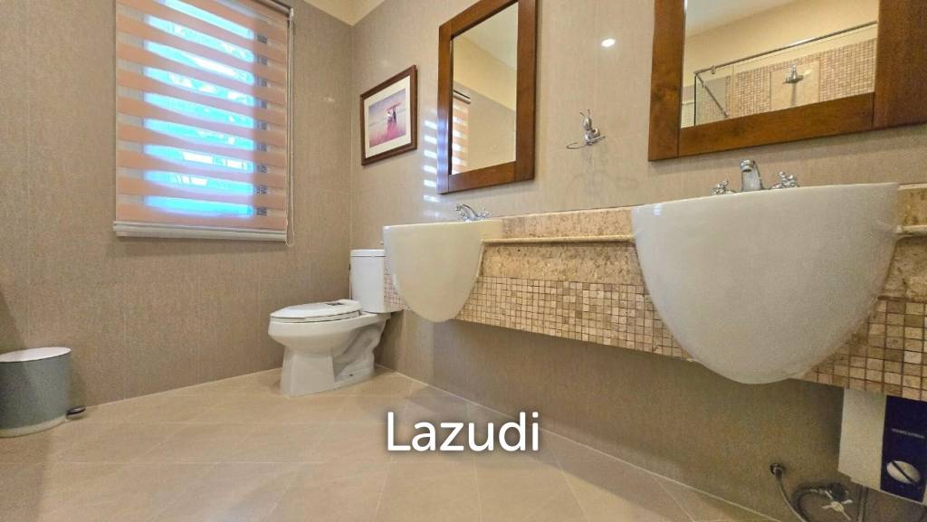3 Beds 3 Baths 281 SQ.M. Silk Road Place