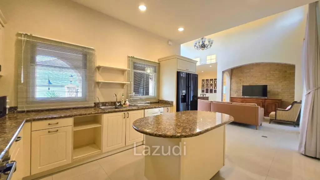 3 Beds 3 Baths 281 SQ.M. Silk Road Place