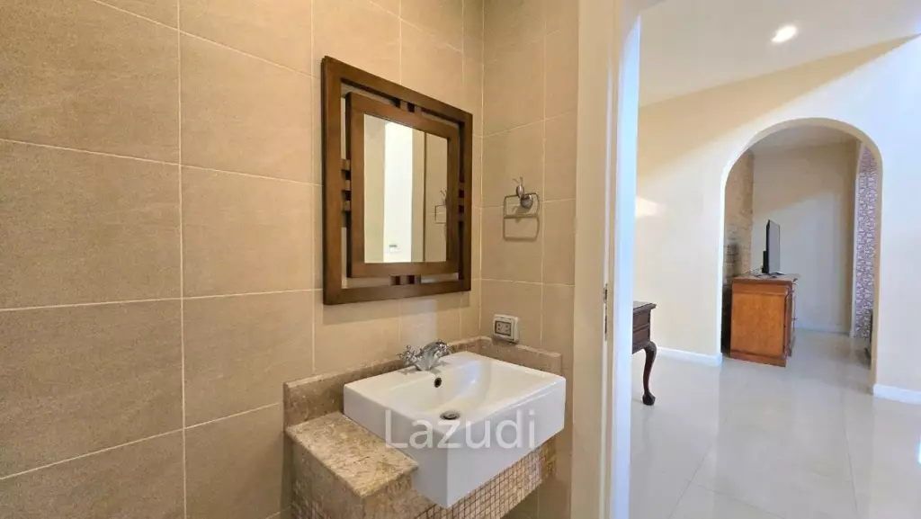 3 Beds 3 Baths 281 SQ.M. Silk Road Place
