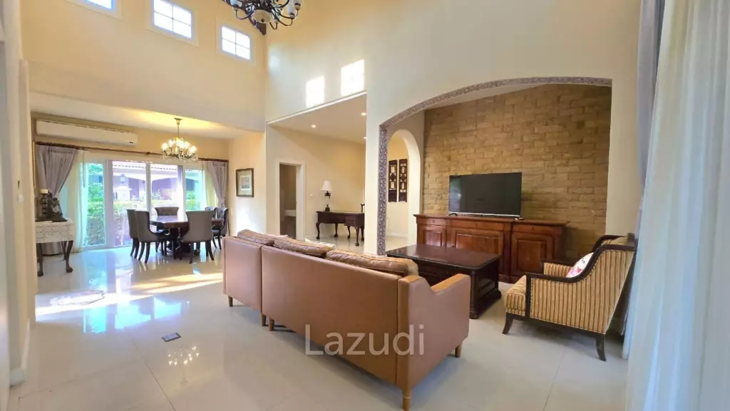 3 Beds 3 Baths 281 SQ.M. Silk Road Place