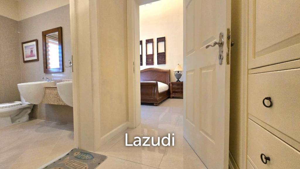 3 Beds 3 Baths 281 SQ.M. Silk Road Place