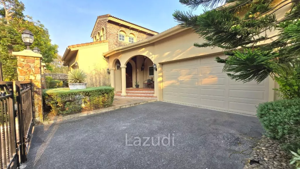 3 Beds 3 Baths 281 SQ.M. Silk Road Place
