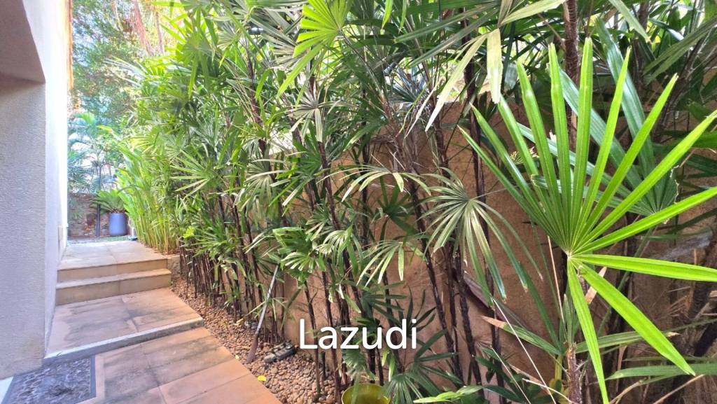 3 Beds 3 Baths 281 SQ.M. Silk Road Place