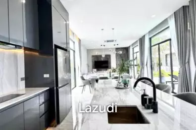 4 Beds 5 Baths 300 SQ.M. Sugar Palm Pool Villa