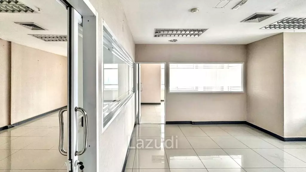 Office Space for Rent in Jewelry Trade Center