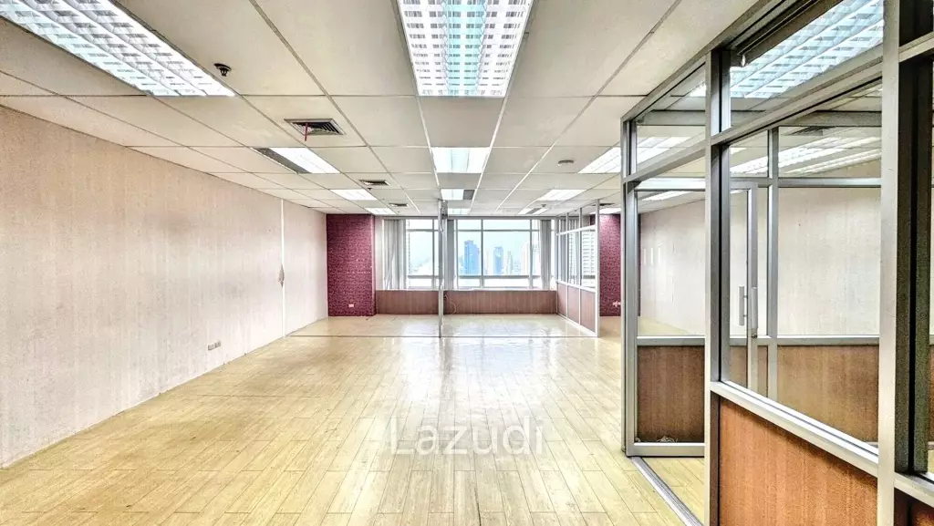 Office Space for Rent in Jewelry Trade Center