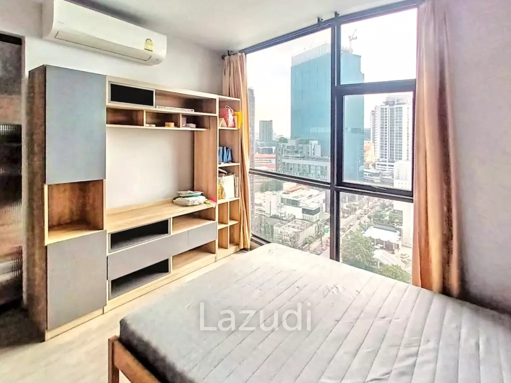 1 Bed 1 Bath 35 SQ.M RHYTHM Ekkamai