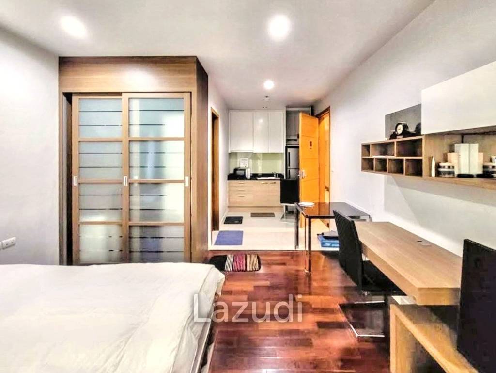 1 Bed 1 Bath  28 SQ.M Circle Condominium