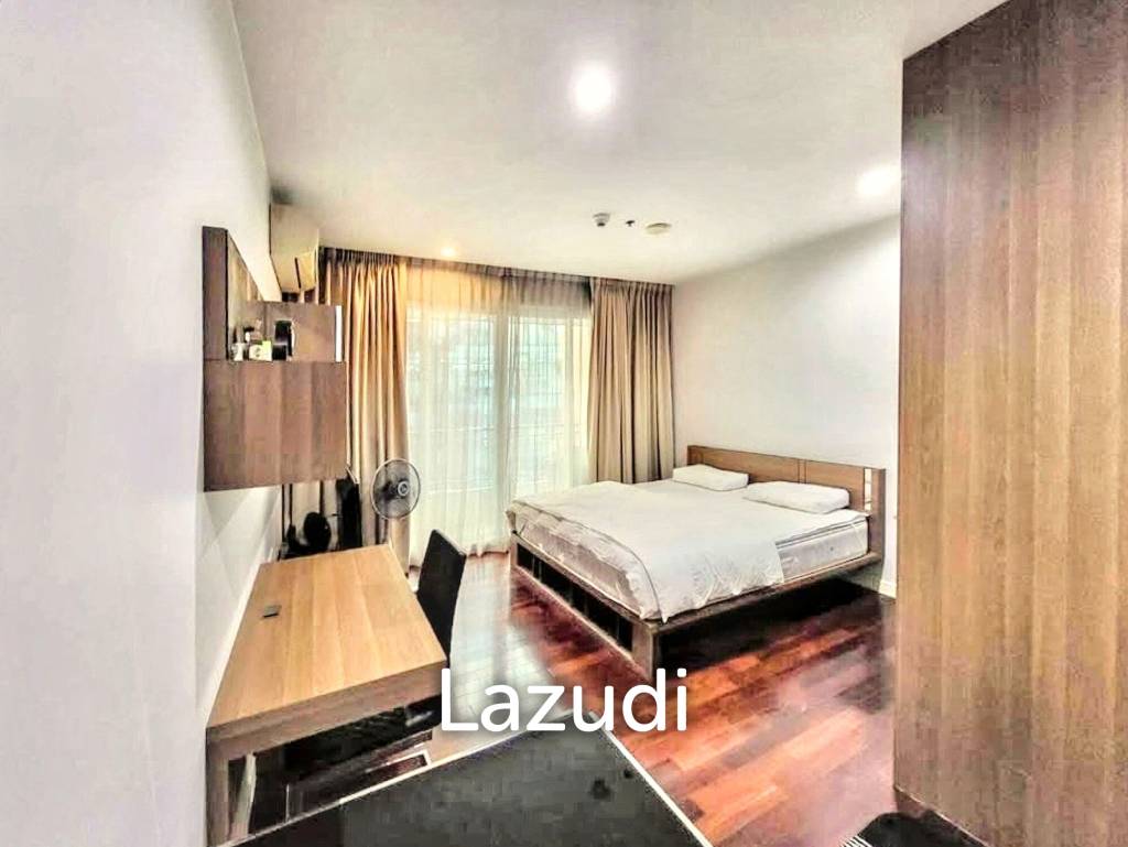 1 Bed 1 Bath  28 SQ.M Circle Condominium