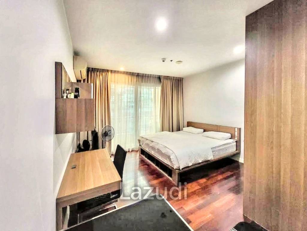 1 Bed 1 Bath  28 SQ.M Circle Condominium