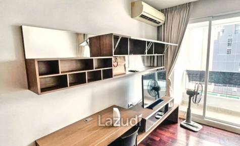 1 Bed 1 Bath  28 SQ.M Circle Condominium