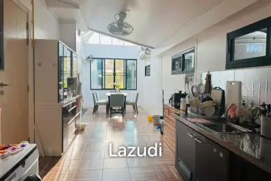 3 Bedroom House At Burasiri Kohkaew Near BISP