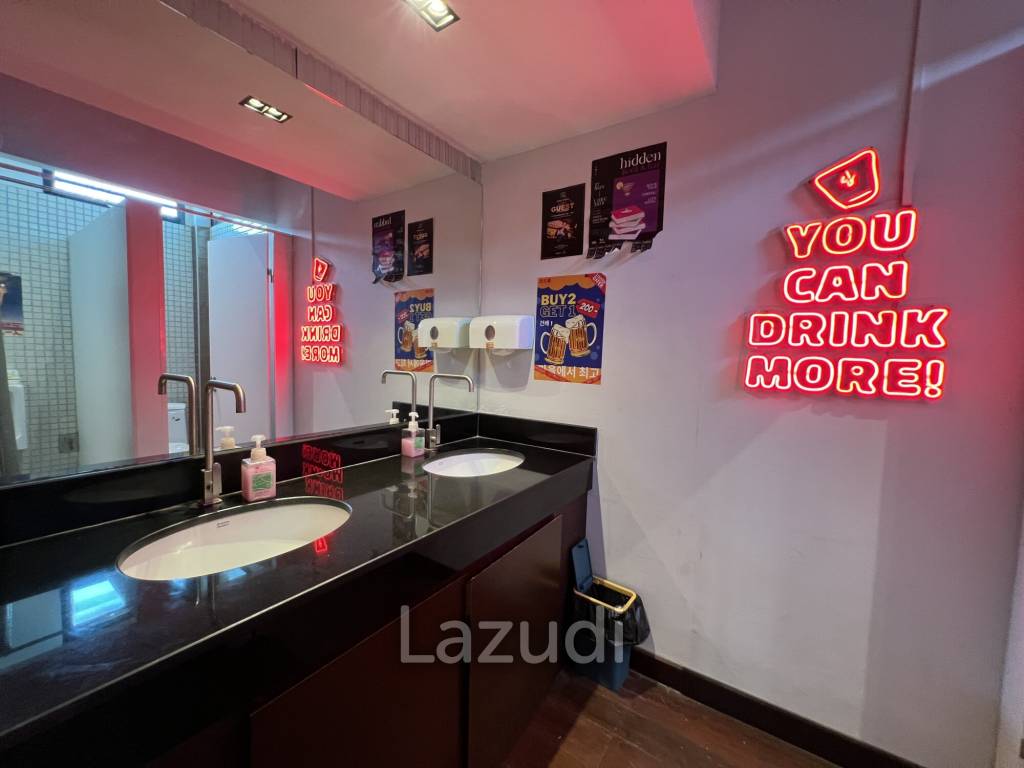 Sell out Korean style restaurant in city center
