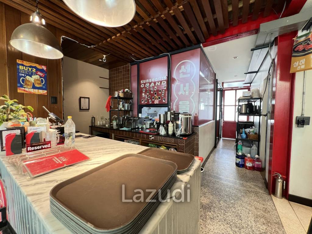 Sell out Korean style restaurant in city center