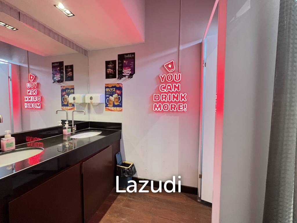 Sell out Korean style restaurant in city center