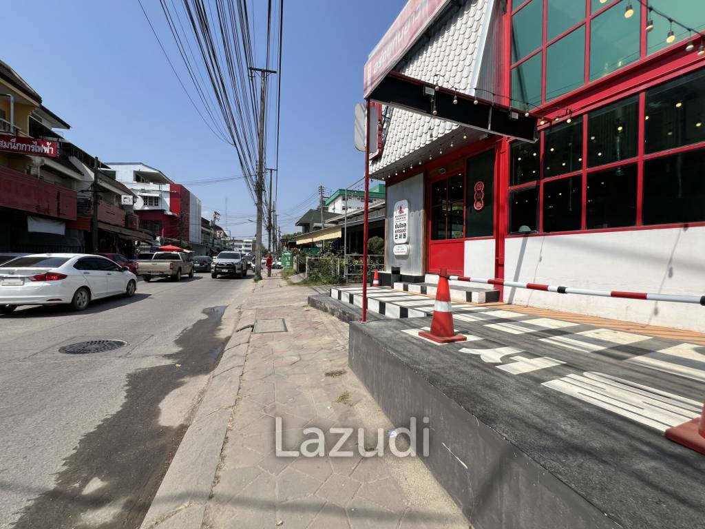 Sell out Korean style restaurant in city center