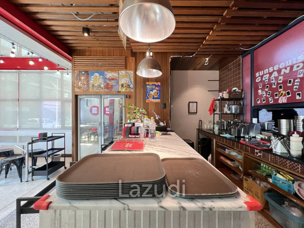 Sell out Korean style restaurant in city center