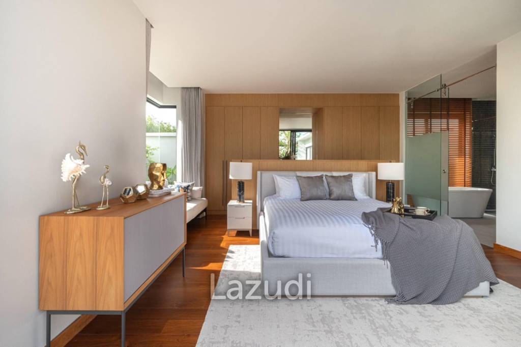 Hot Deal! 3 Bedroom-Luxury Villa with Pool in Botanica Hua Hin