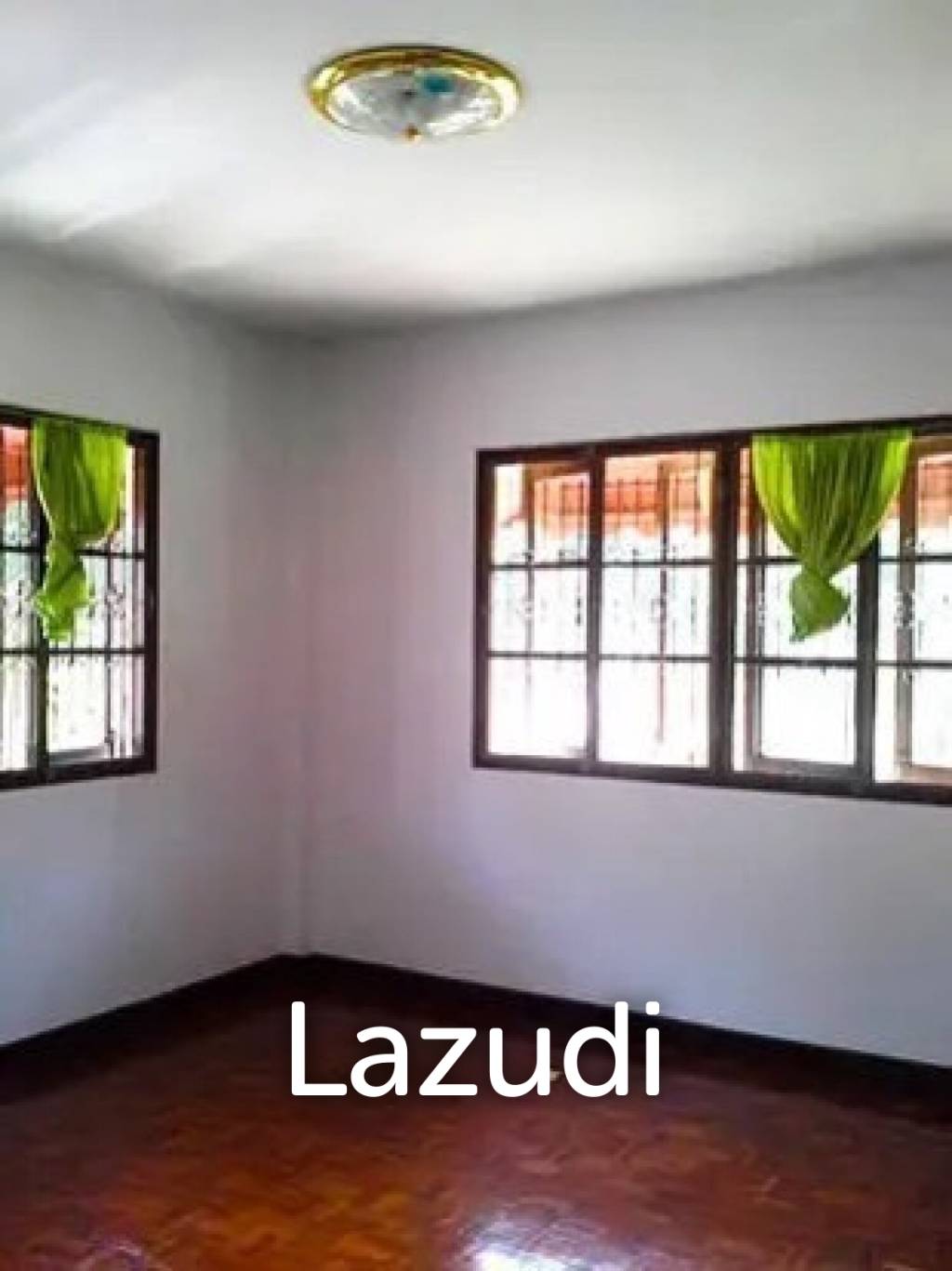 3 Bedrooms House For Sale with 1 Rai of Land near to Airport