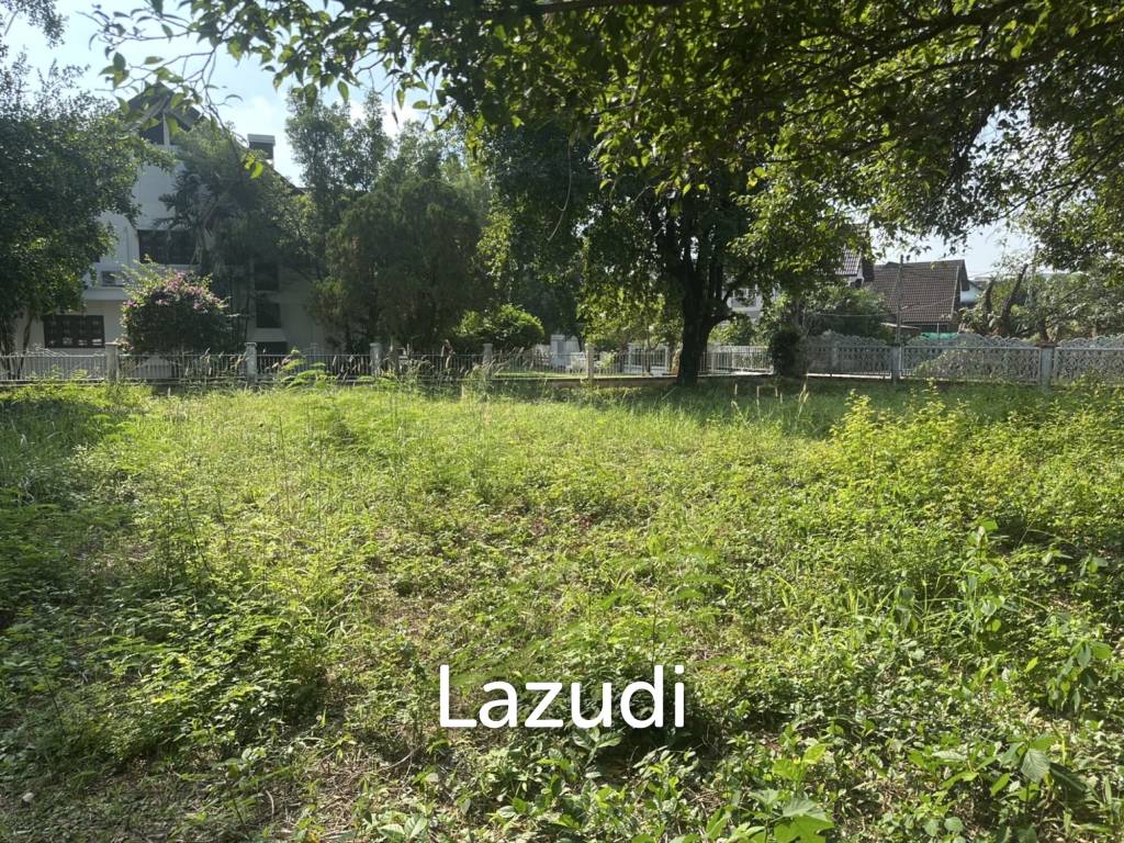 3 Bedrooms House For Sale with 1 Rai of Land near to Airport