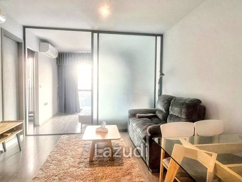 1 Bedroom 1 Bathroom 36 SQ.M RHYTHM Ekkamai