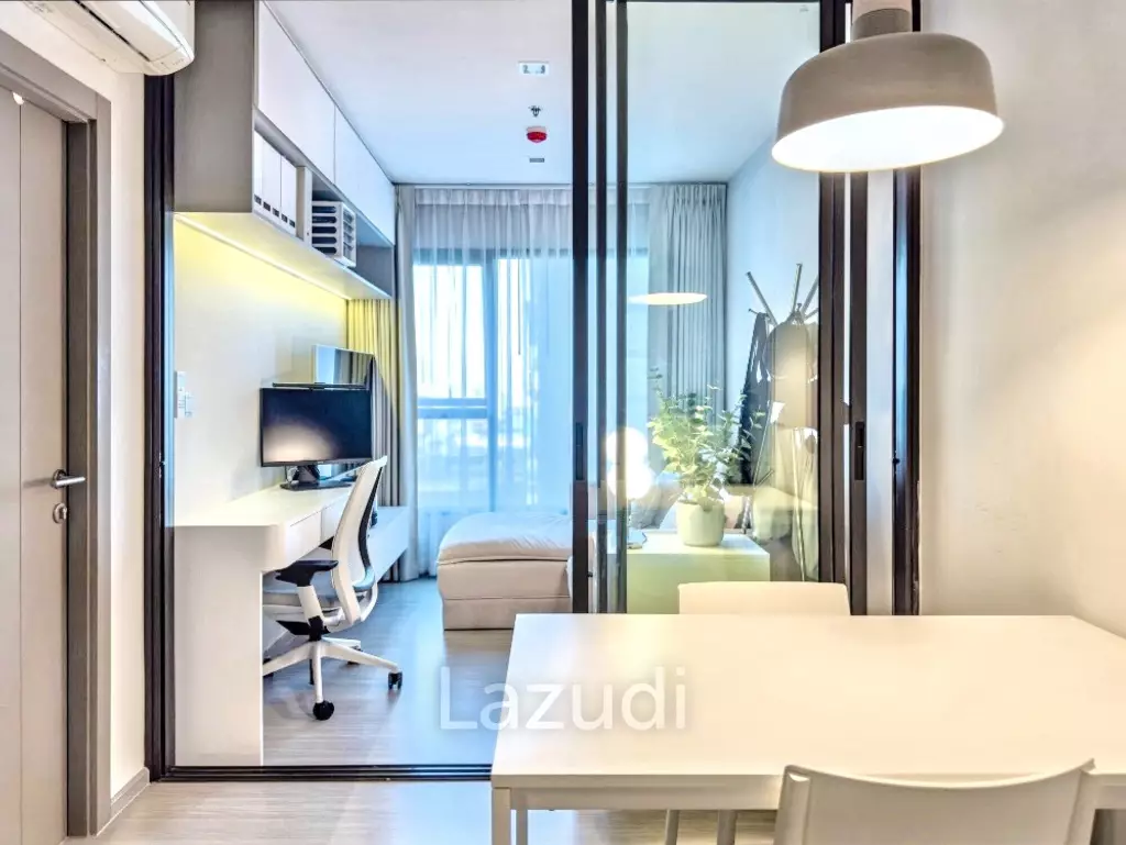 1 Bed 1 Bath 35 SQ.M LIFE Asoke - Rama 9