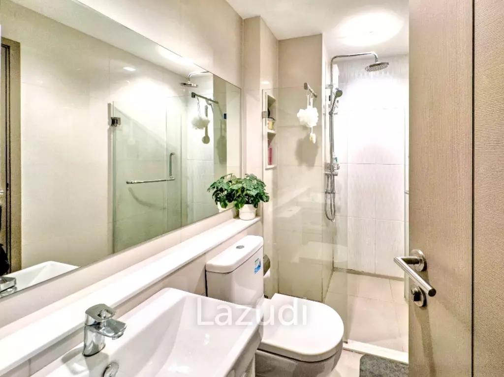 1 Bed 1 Bath 35 SQ.M LIFE Asoke - Rama 9