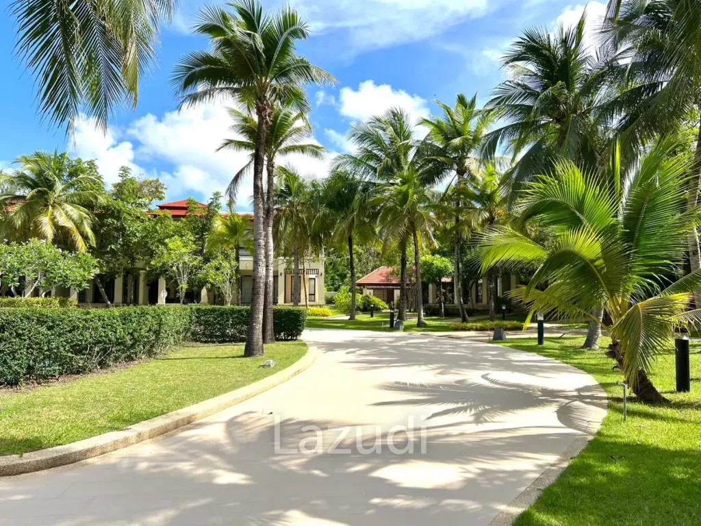 Luxury Laguna Townhouse with Pool in Phuket