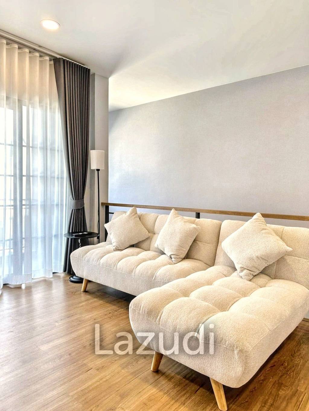 4 Bed 5 Bath 303 SQ.M Centro Bangna 2
