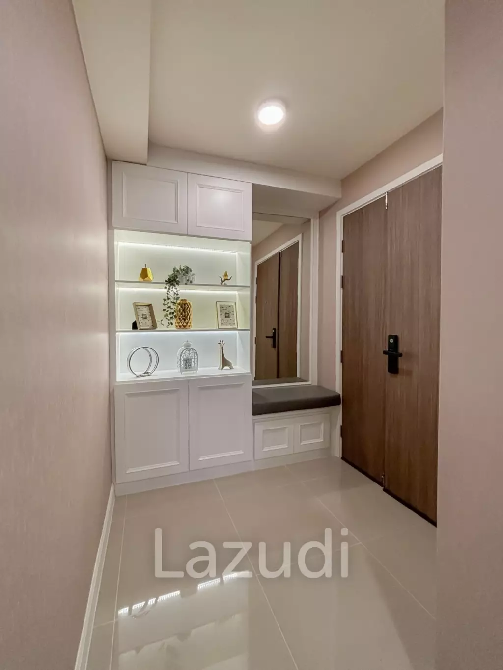 Upscale 2-Bedroom Condo in Hua Hin 94