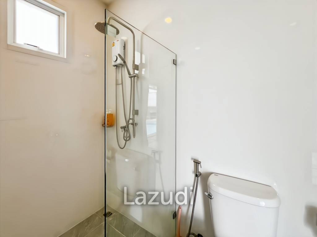 Modern 3.5 Bedroom Pool Villa in Hua Hin with Scenic Mountain View For Sale/Rent