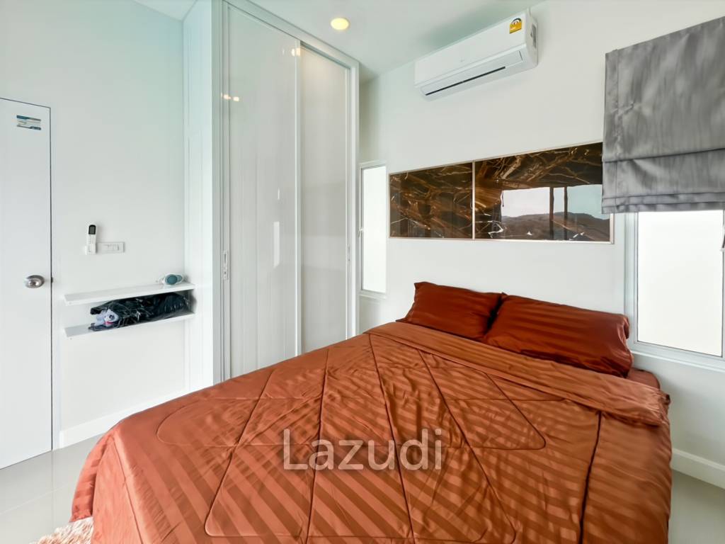 Modern 3.5 Bedroom Pool Villa in Hua Hin with Scenic Mountain View For Sale/Rent