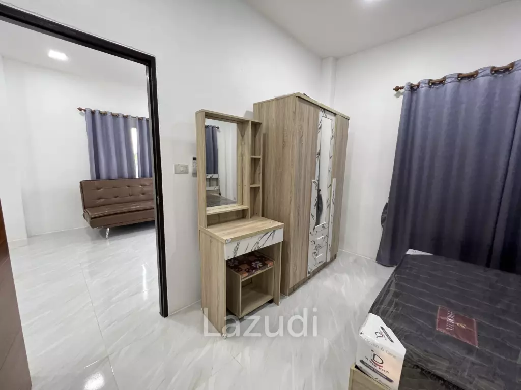 2 Bedrooms Detached House For Rent Not Far The City