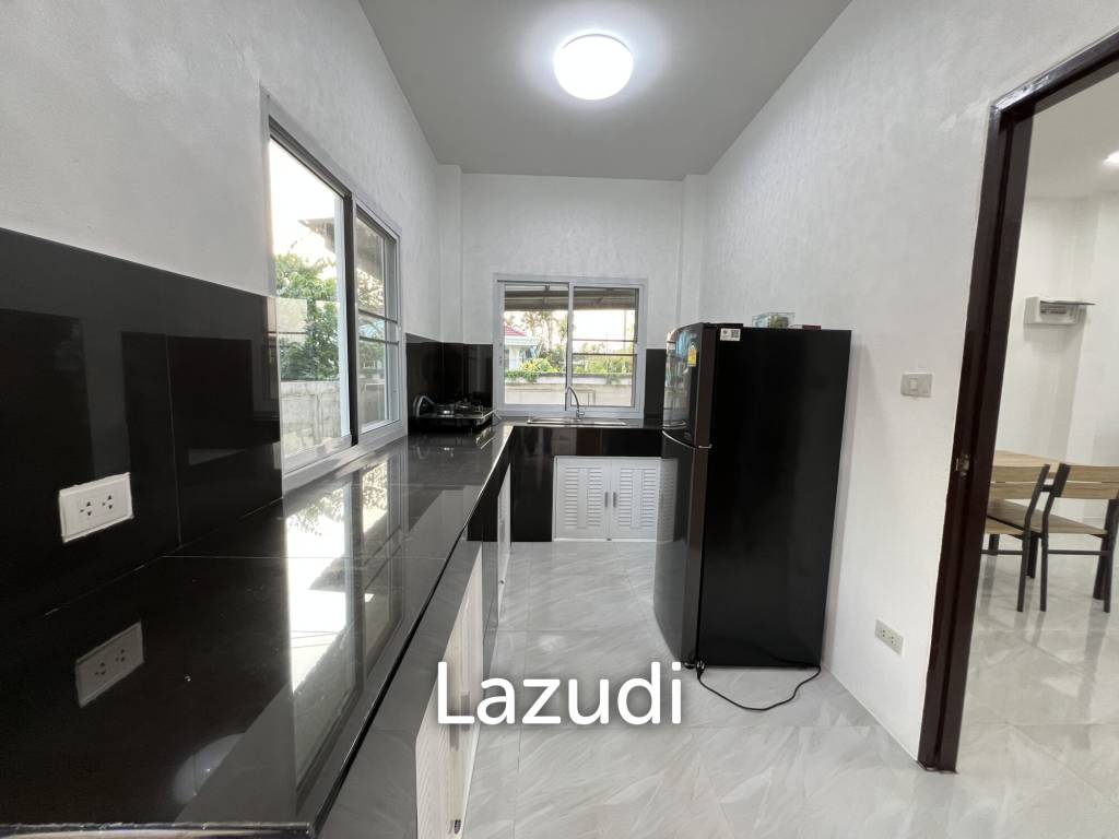 2 Bedrooms Detached House For Rent Not Far The City
