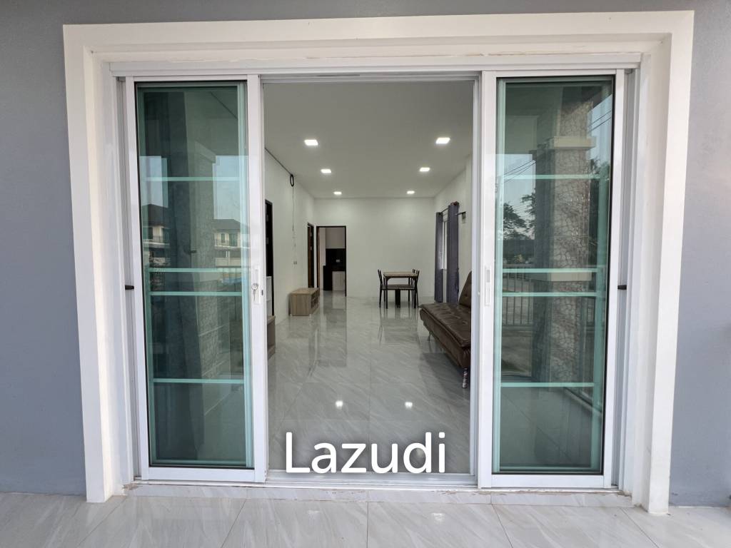 2 Bedrooms Detached House For Rent Not Far The City