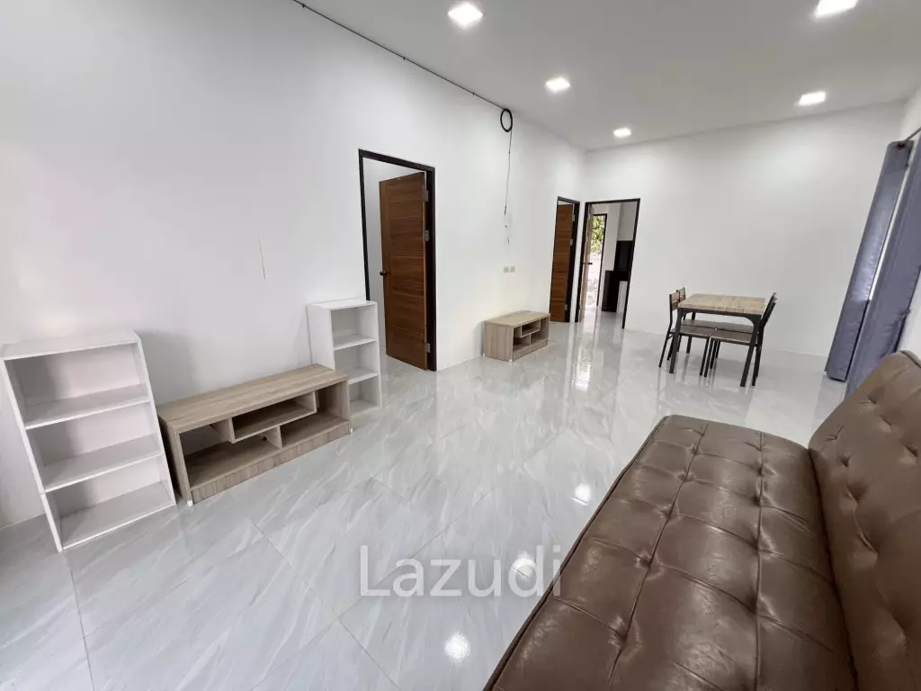 2 Bedrooms Detached House For Rent Not Far The City