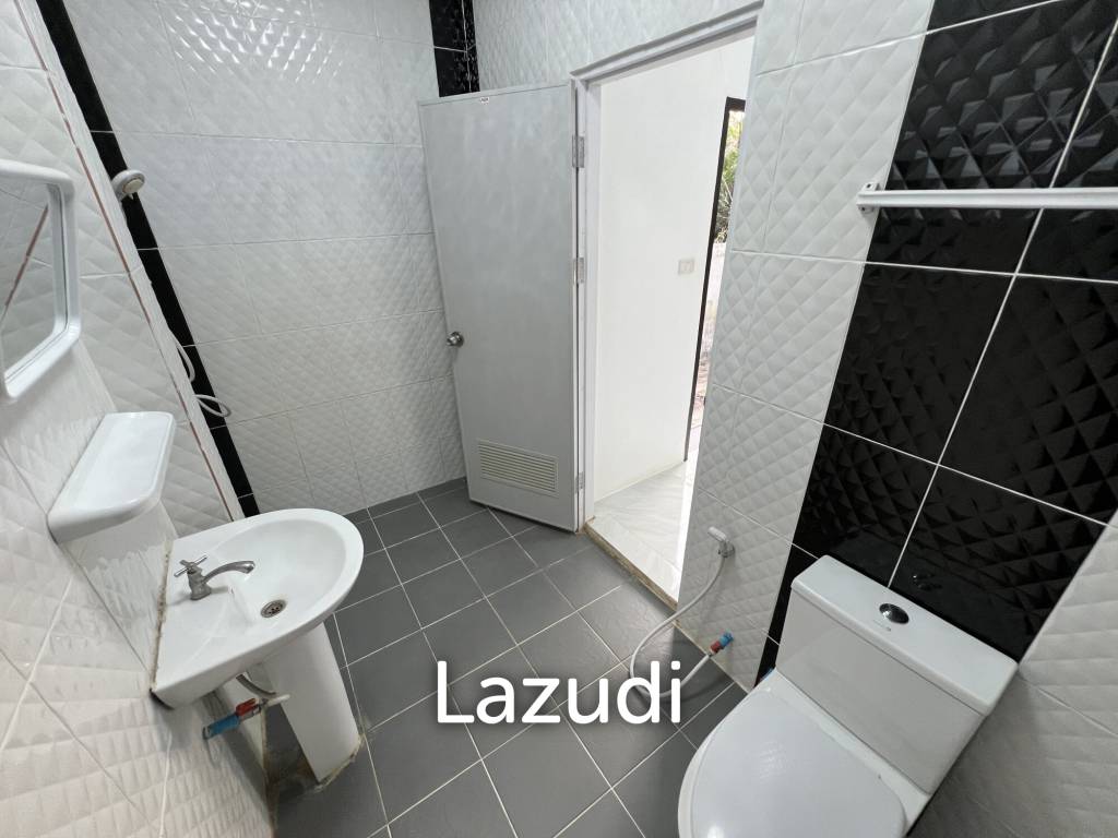 2 Bedrooms Detached House For Rent Not Far The City
