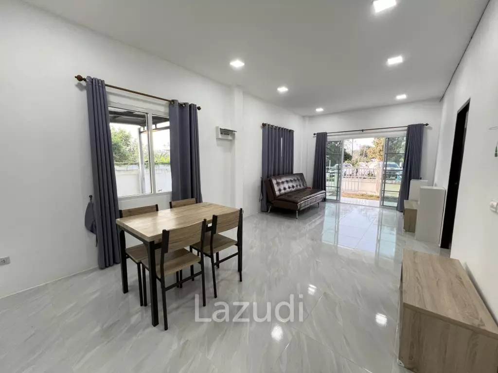 2 Bedrooms Detached House For Rent Not Far The City