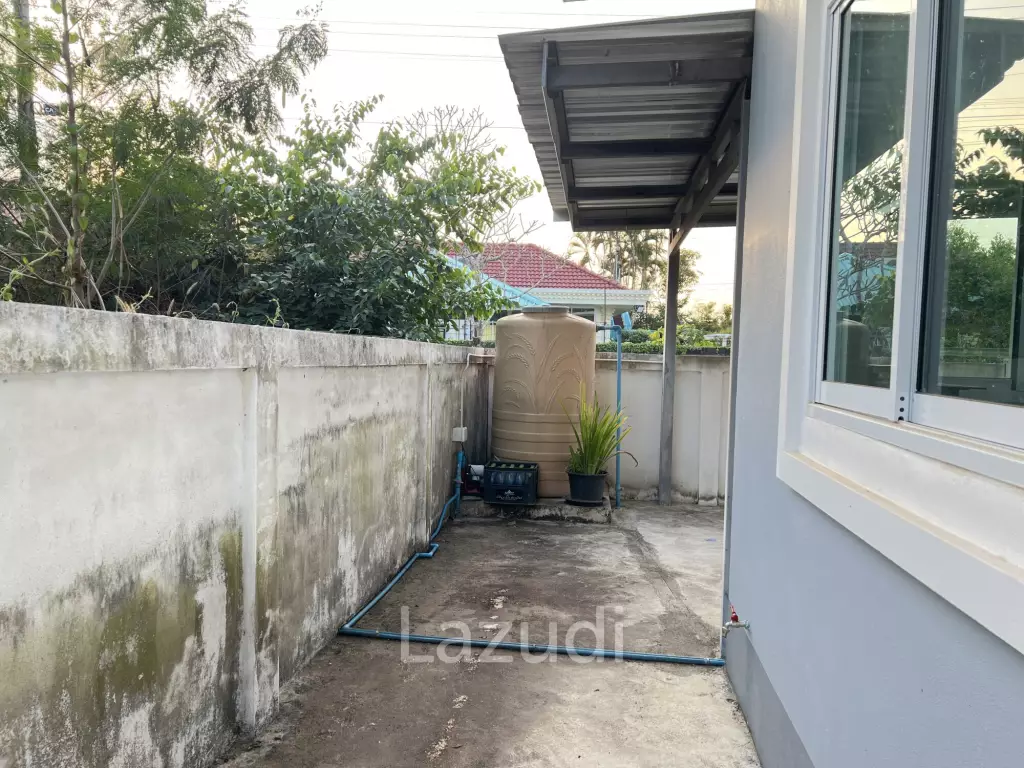 2 Bedrooms Detached House For Rent Not Far The City