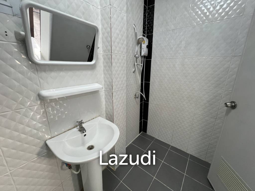 2 Bedrooms Detached House For Rent Not Far The City