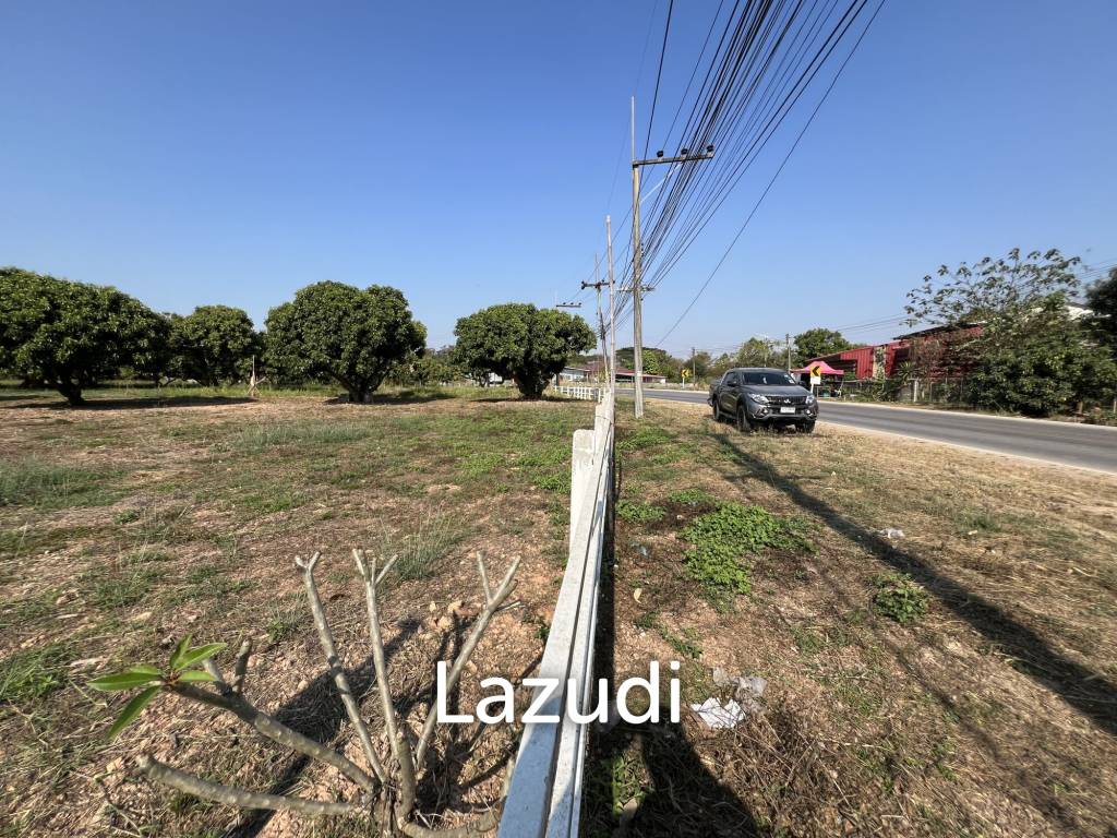 Selling Land 1 Rai 8 Plots For Investment