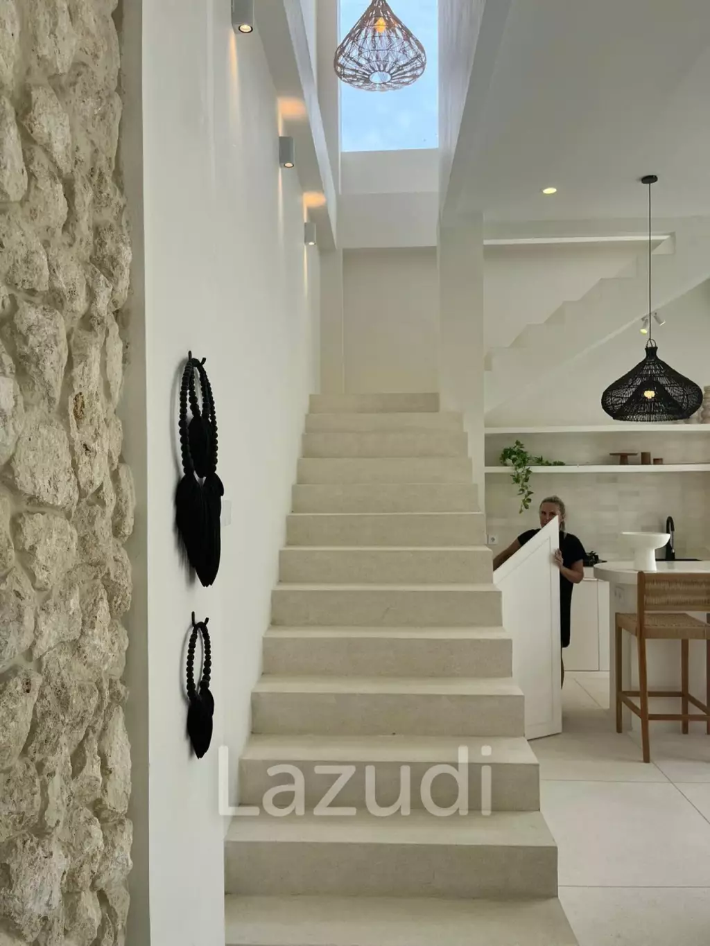 Newly Renovated 4 Bedroom Freehold Villa in Ungasan Bukit