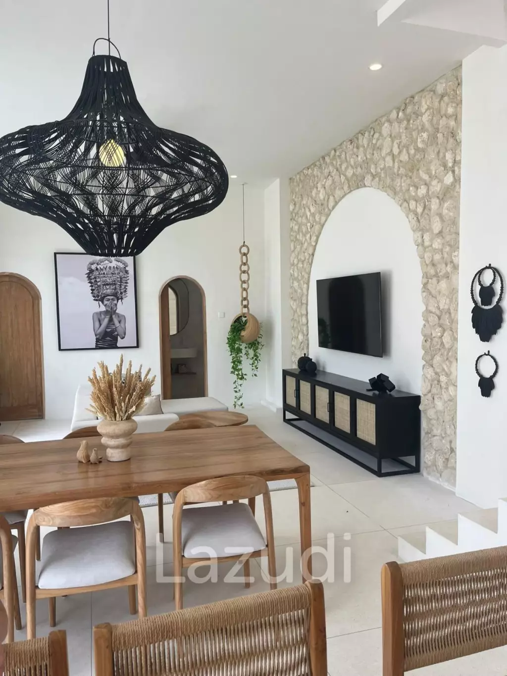Newly Renovated 4 Bedroom Freehold Villa in Ungasan Bukit