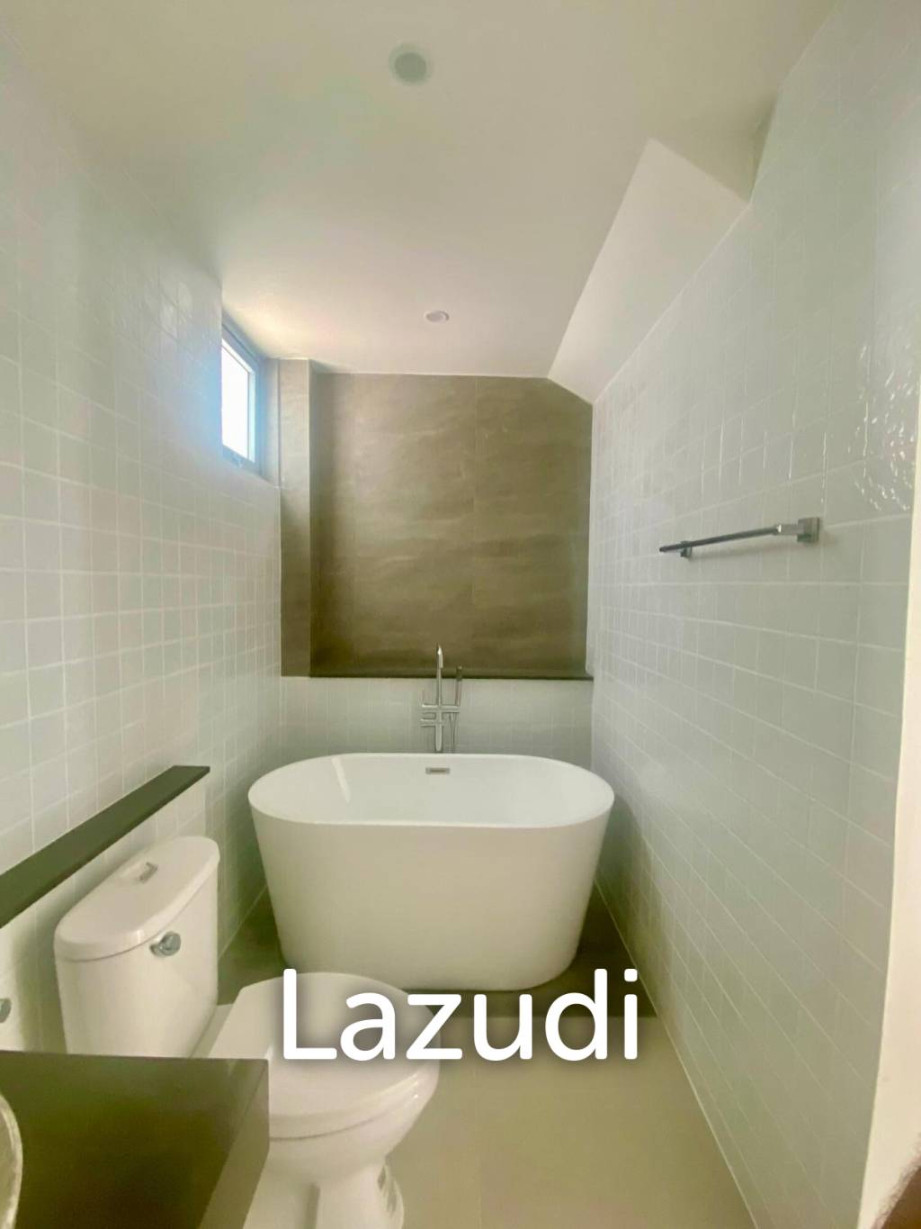 2-Bedroom Villa Near Fisherman’s Village
