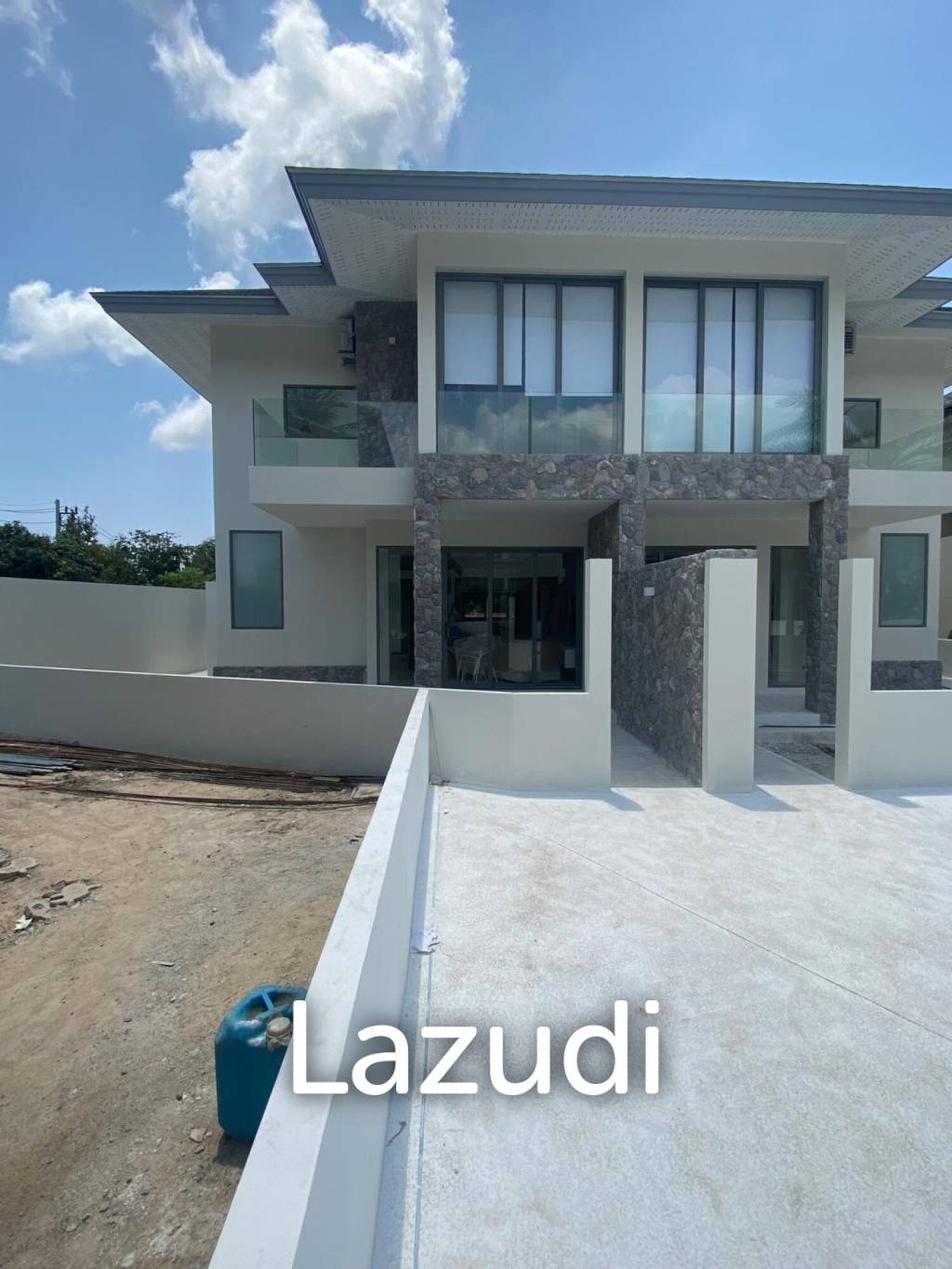 2-Bedroom Villa Near Fisherman’s Village