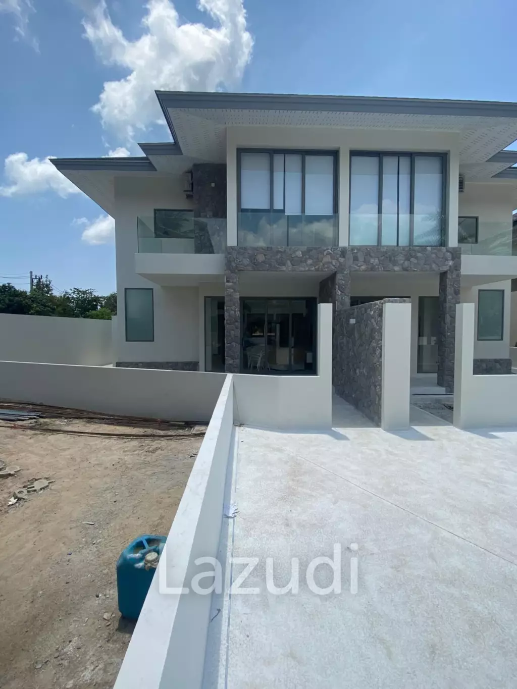 2-Bedroom Villa Near Fisherman’s Village