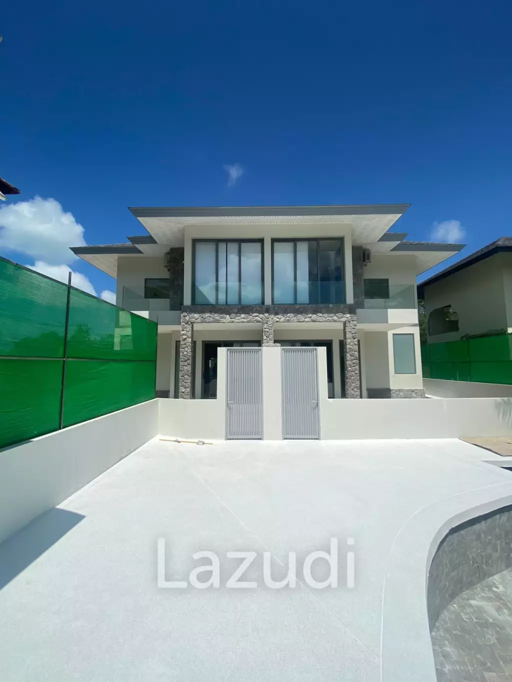 2-Bedroom Villa Near Fisherman’s Village